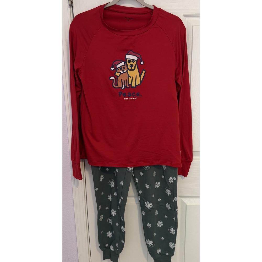 Life Is Good Christmas Pajamas Women's Pants S Top M Santa Cat & Dog Snowflake